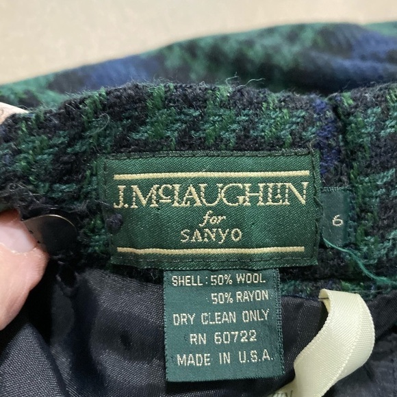 J. McLaughlin Wool Skirt Kilt Tartan Plaid Skirt Kate Middleton Style Size 6 - Picture 3 of 3